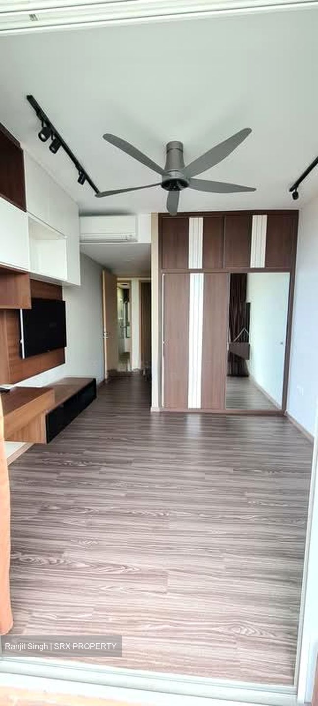 Ripple Bay (D18), Condominium #566261051